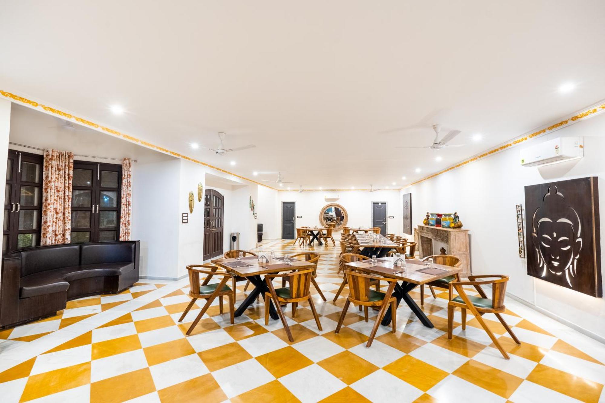 Amaatra Resorts Udaipur Exterior photo